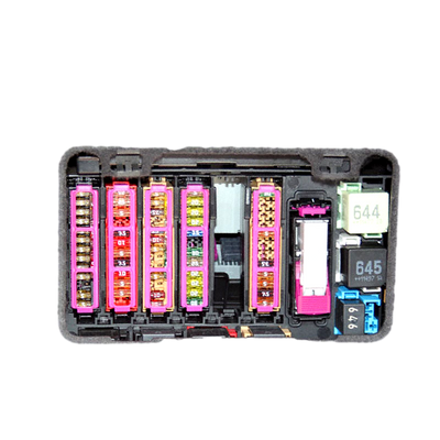 Support de fusible pour faisceau électrique
